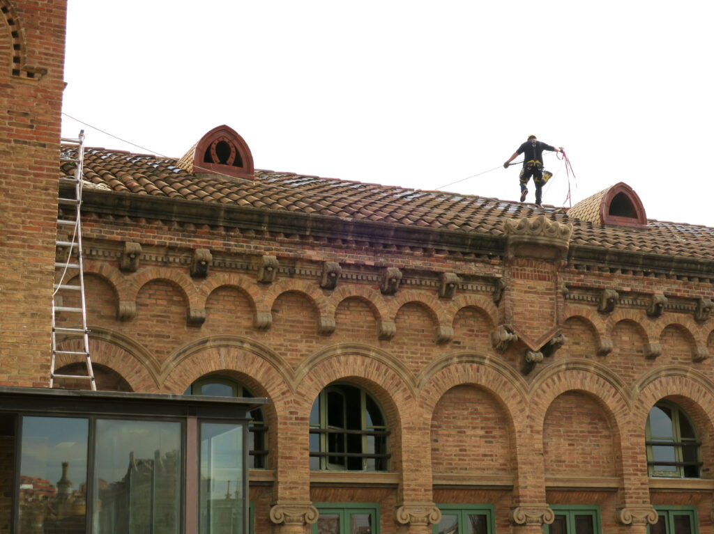 Serveis Rehabilitació i Conservació d'Edificis